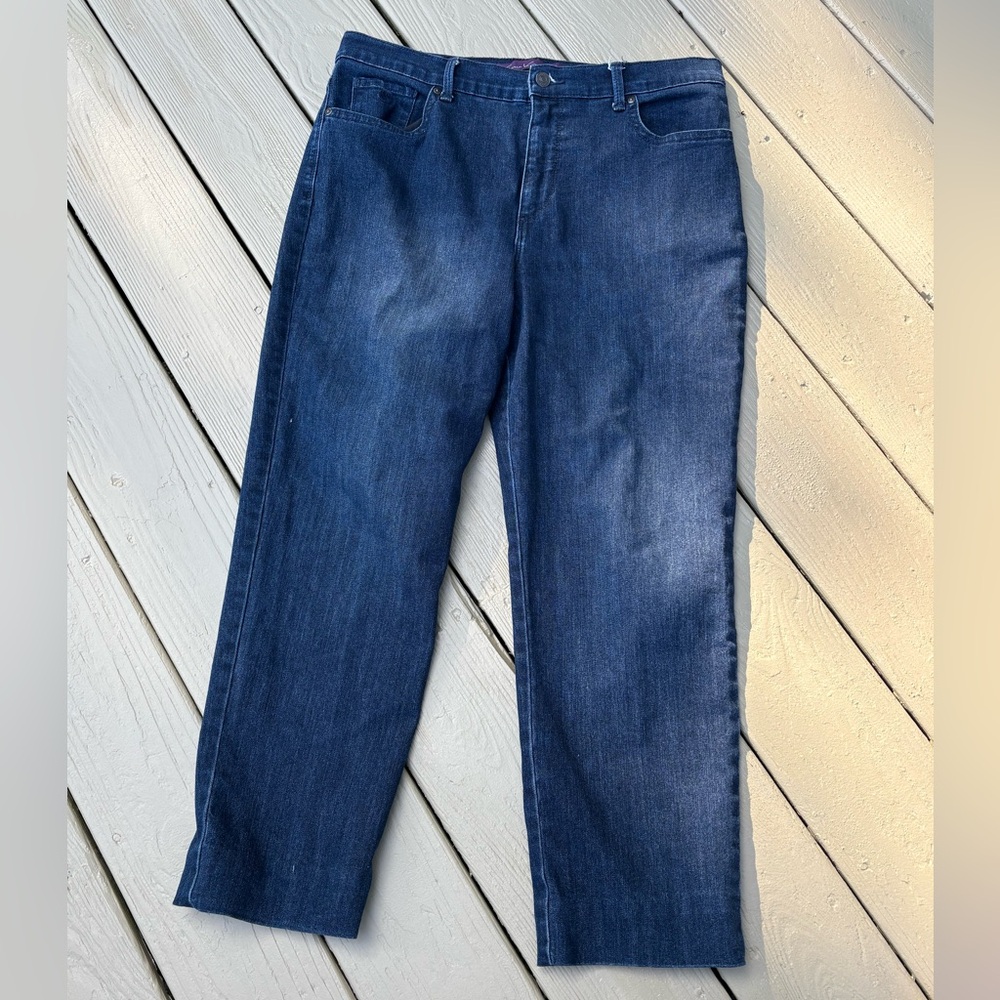 GLORIA VANDERBILT Classic (Amanda) Blue Denim Cropped Jeans, Size: 14P